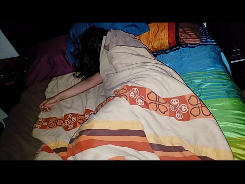 ❤️ Stepson berači svojo mlado mačeho, medtem ko ona spi. ️ Fucking video na porno sl.appassistance.ru ❌